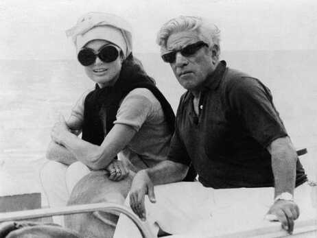 Jacqueline Kennedy Onassis with her husband Aristotle Onassis
