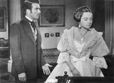 Edith Head's designing for Olivia de Havilland's dress in The Heiress (1949)
