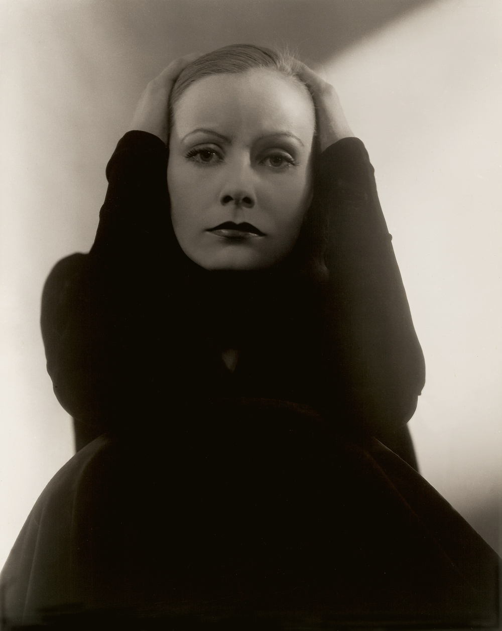 Portrait of Greta Garbo, photo by Edward Steichen, 1929