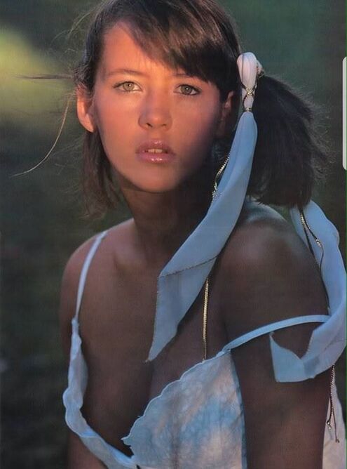 Sophie Marceau jeune young