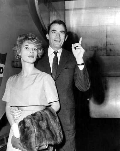 Gregory Peck with his wife Véronique Passani, Chicago Airport, 1958