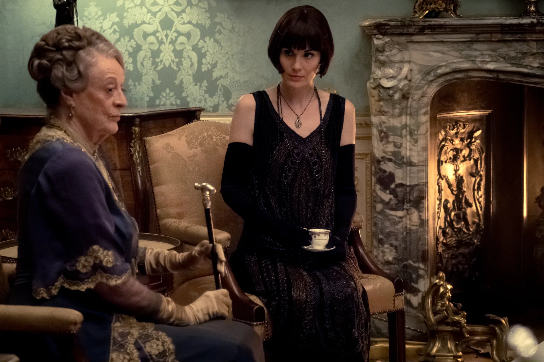 Downton Abbey (2019) Starrring Hugh Bonneville, Elizabeth McGovern, Michelle Dockery, Laura Carmichael and Maggie Smith