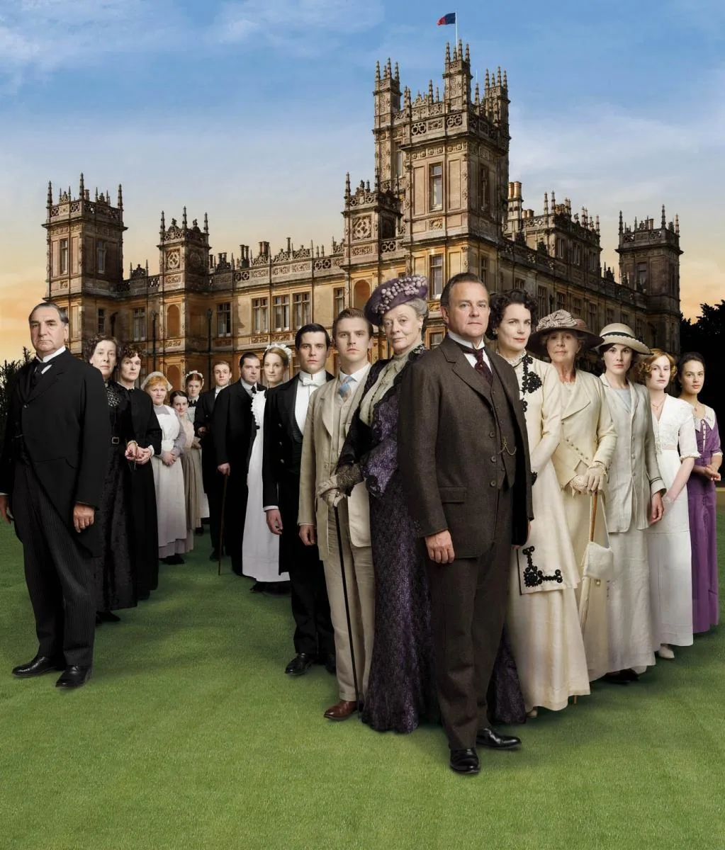 Downton Abbey (TV series, 2010-2015) starring Hugh Bonneville, Elizabeth McGovern, Michelle Dockery, Laura Carmichael,…
