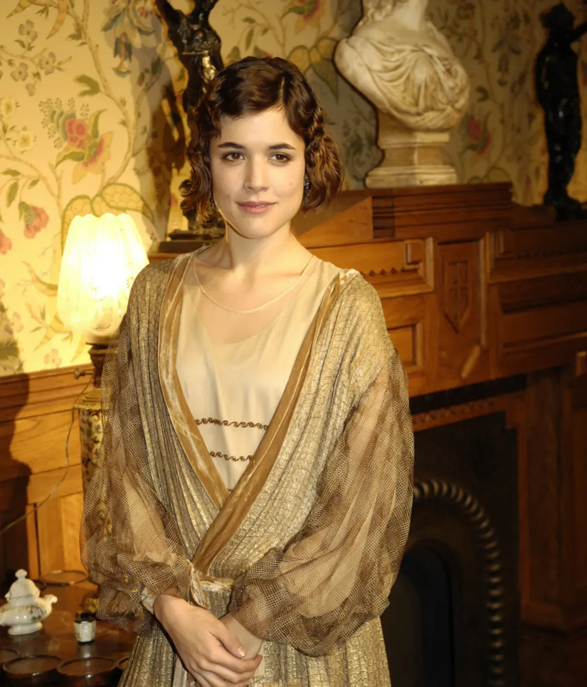 Adriana Ugarte as Victoria Márquez de la Vega in Spanish tv series La Señora(2008-2010)