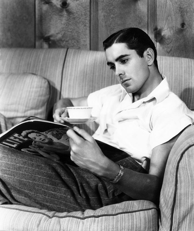 Tyrone Power(May 5, 1914 – November 15, 1958), Hollywood's first action star