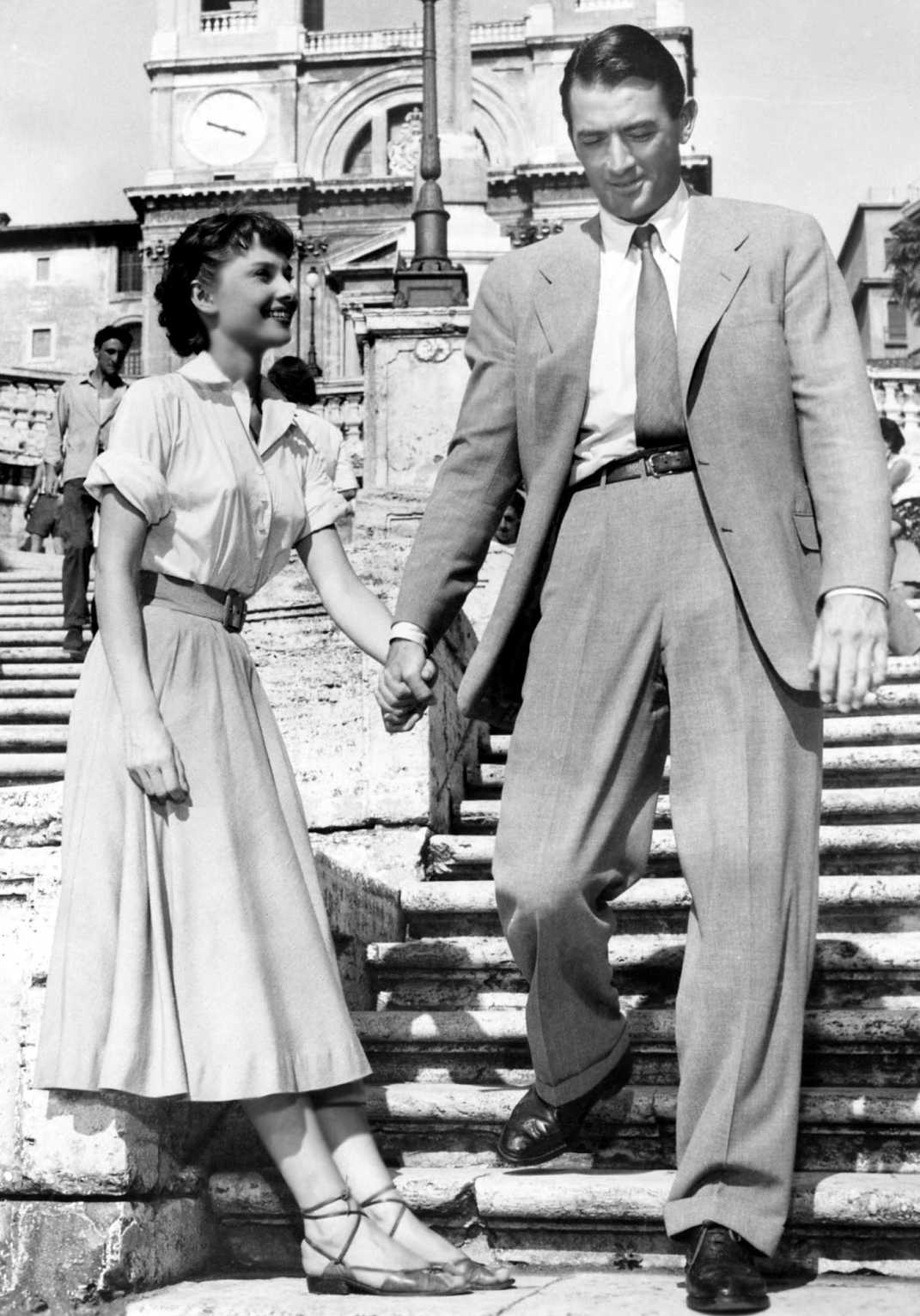 Elegant icon wardrobe essentials: The white shirt-Audrey Hepburn in white shirt in Roman Holiday
