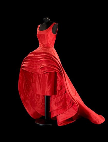Roberto Capucci's sculpture dress