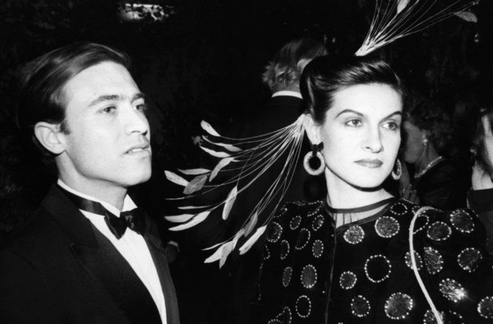 Paloma Picasso con su marido Rafael López-Cambil 
