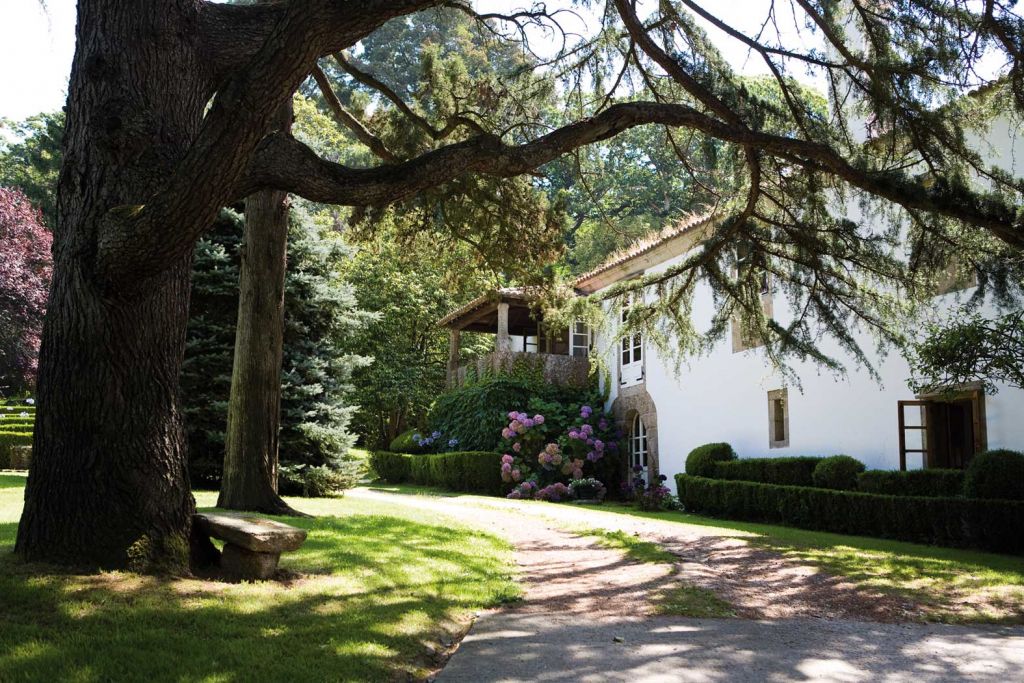 Herminia Borrell's palace, pazo de Sigrás