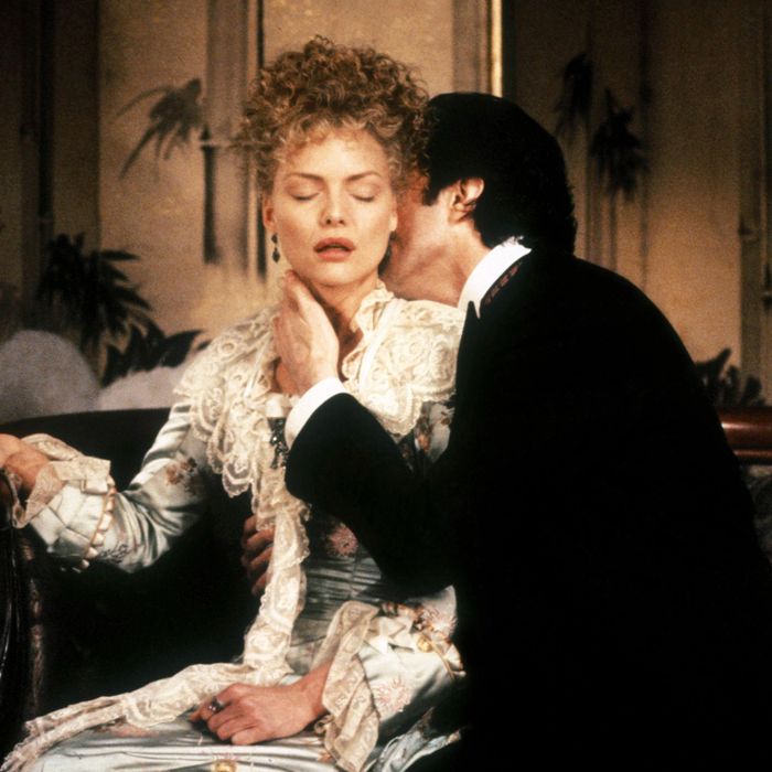 The Age of Innocence(film, 1993)starring Daniel Day-Lewis, Michelle Pfeiffer, Winona Ryder