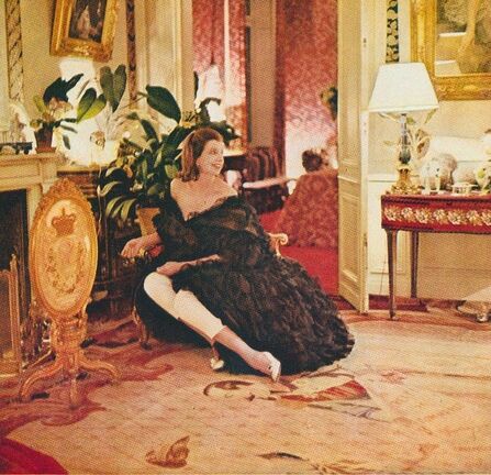 Pauline de Rothschild at home in Chateau de Mouton, 1969