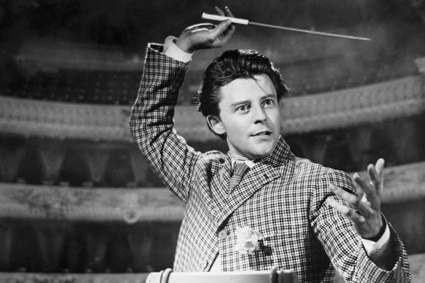 Gérard Philipe(4 December 1922-25 November 1959) French actor