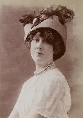 Liane de Pougy, par Paul Nadar(1856-1939).