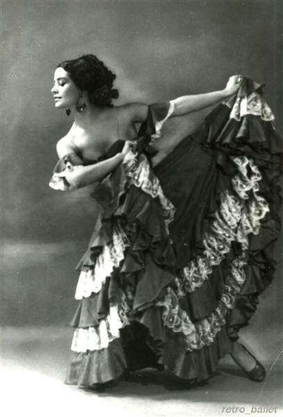 Olga Zabotkina (18 January 1936-21 December 2001) dancing, elegancepedia