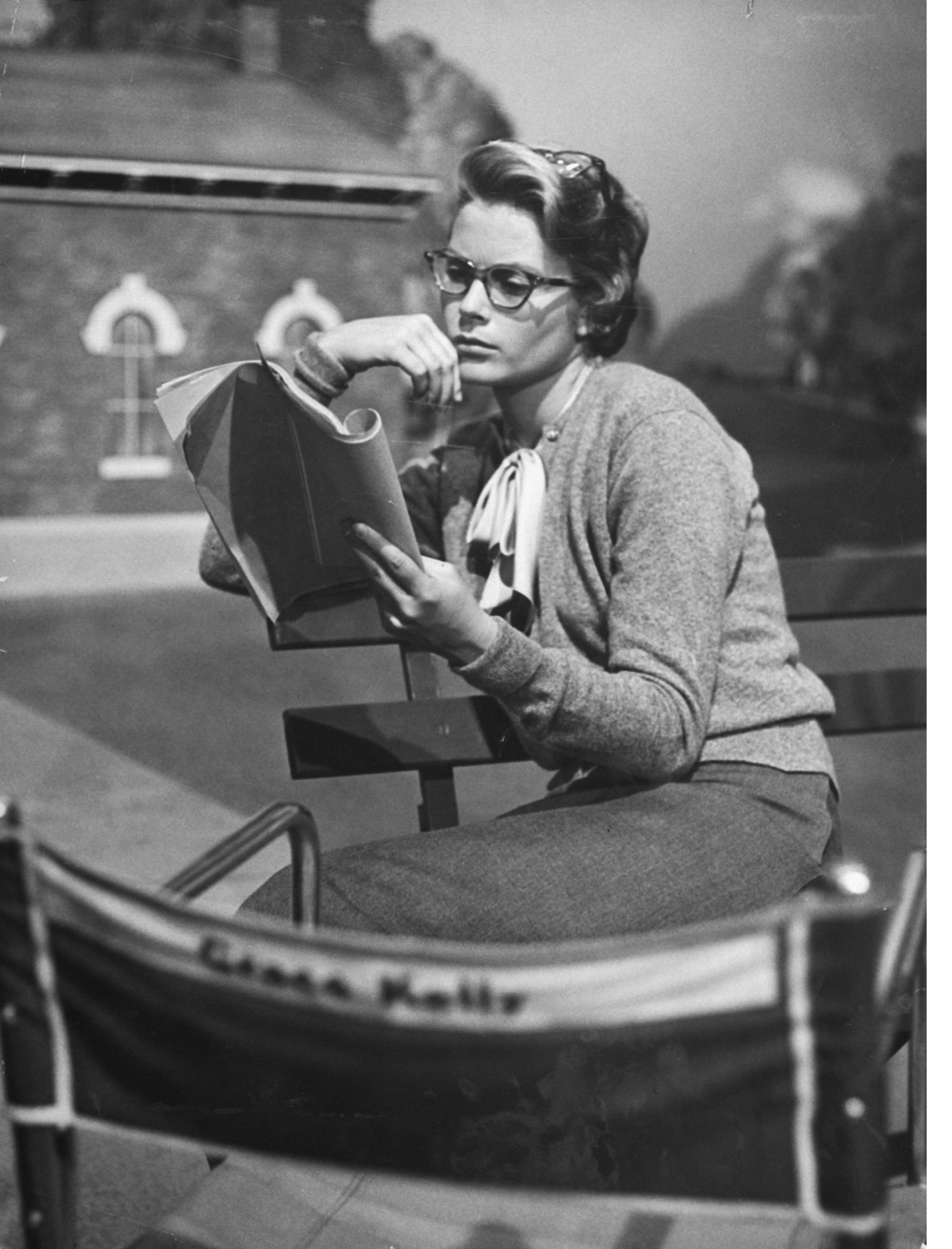 Elegant style icon wardrobe essentials: Grace Kelly in cardigan sweater