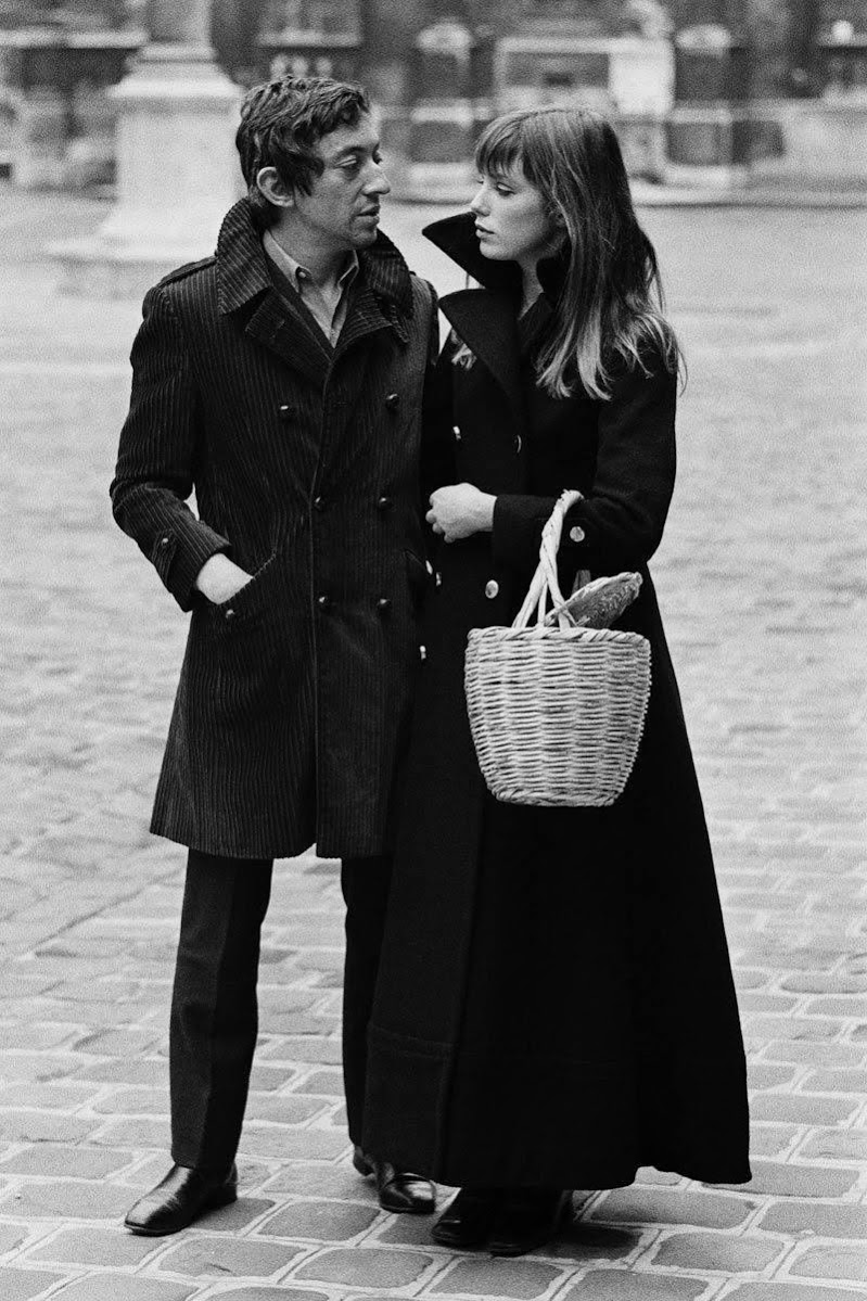 Jane Birkin carrying a straw basket, with Serge Gainsbourg