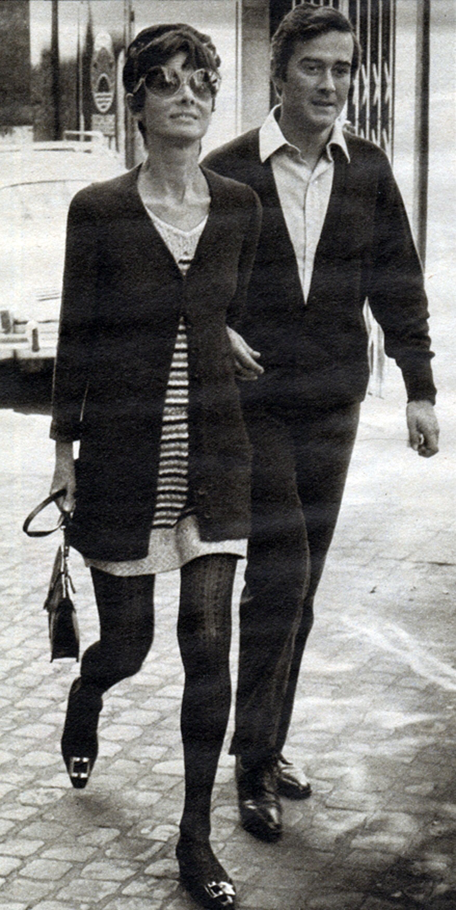 Elegant style icon wardrobe essentials: Audrey Hepburn in cardigan sweater