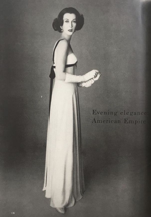 Dovima, Vogue February 1956, photo by Irving Penn