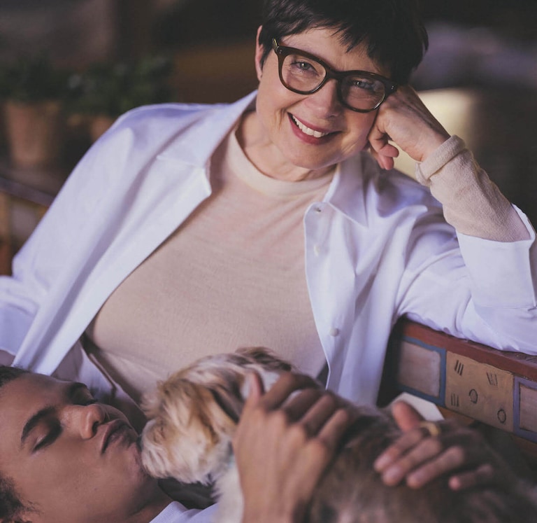 Elegant style icon wardrobe essentials: Isabella Rosellini in white shirt