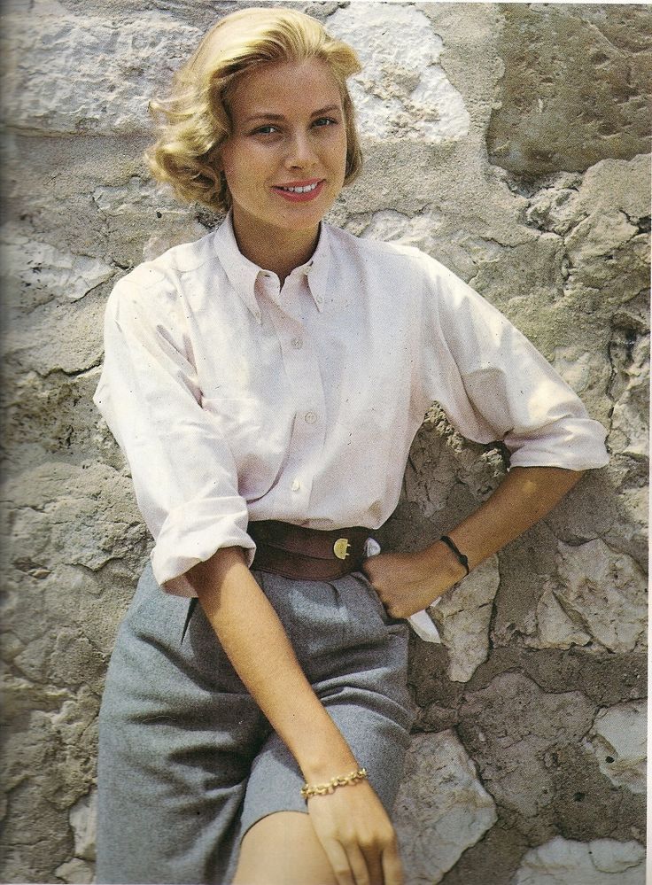 Elegant icon wardrobe essential: Grace Kelly in white shirt