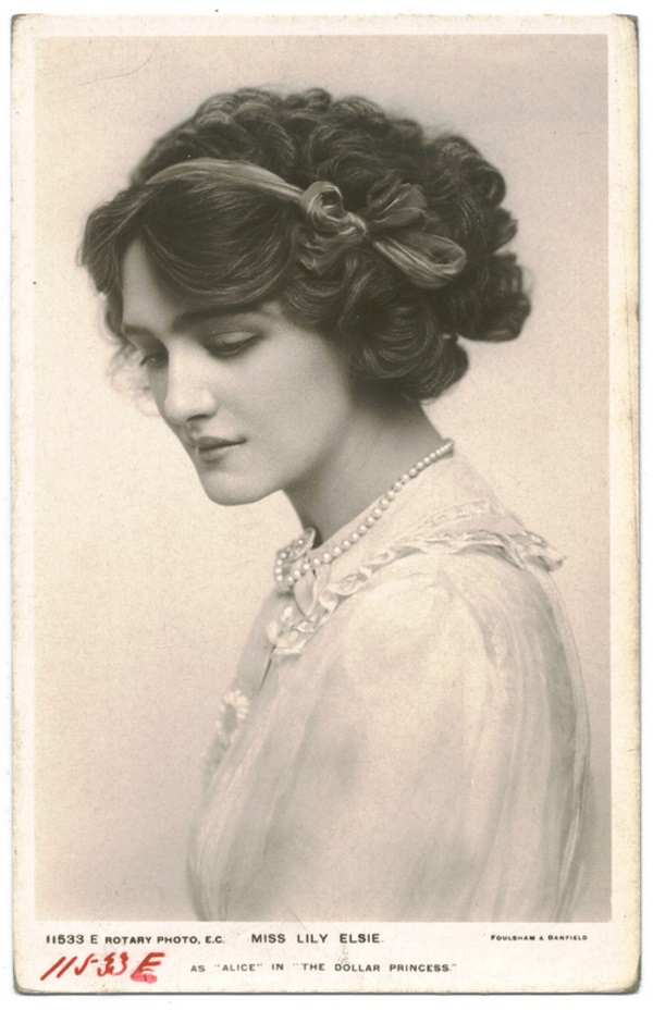 Lily Elsie as Alice in The Dollar Princess in 1909