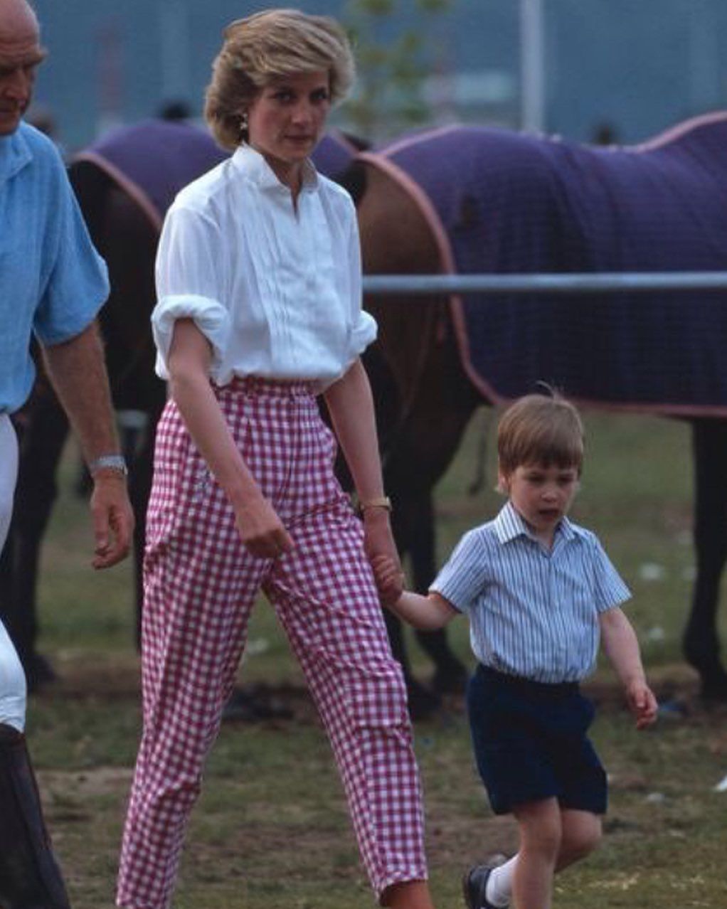 Elegant style icon wardrobe essentials: Princess Diana in white shirt