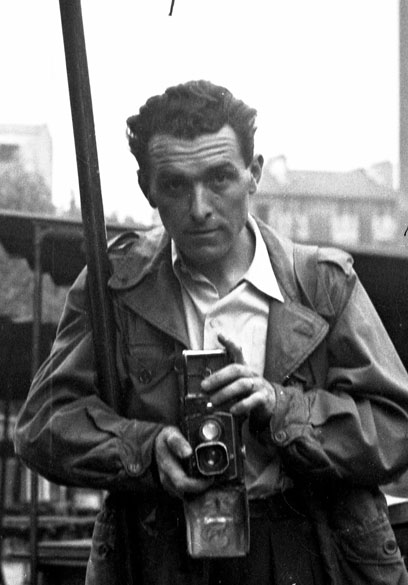 Robert Doisneau(14 April 1912-1 April 1994) the man who photographed Paris Kiss