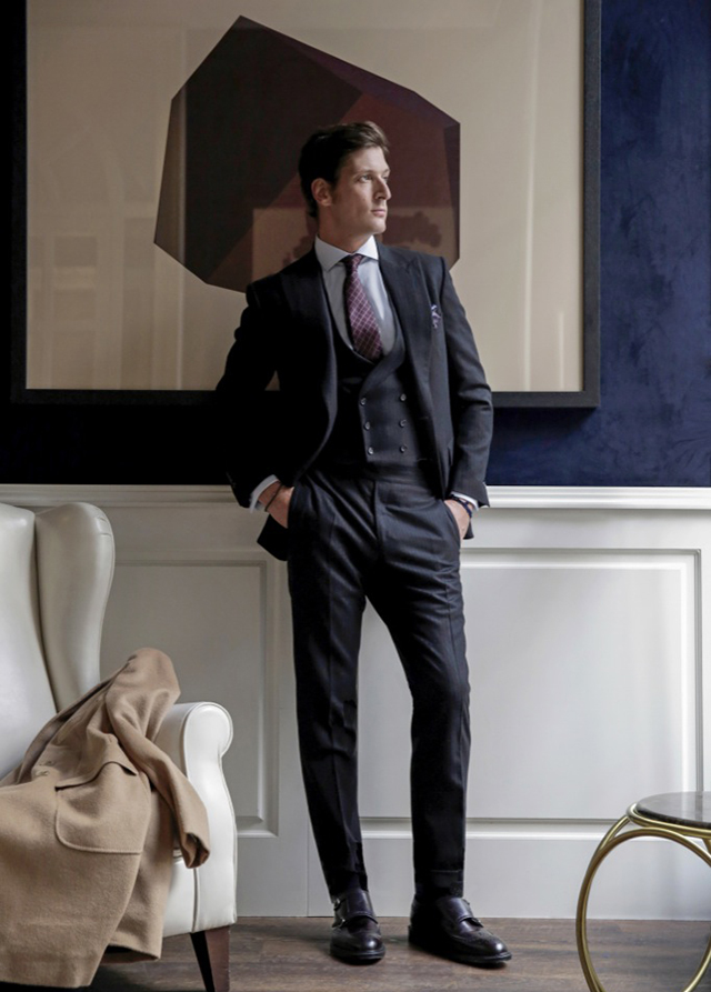 Luis de Medina(31 August 1980), the most handsome Spanish man