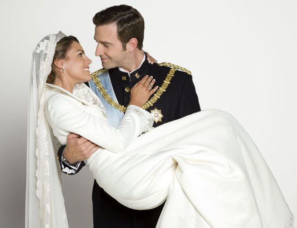 Amaia Salamanca and Fernando Gil in tv serie Felipe y Letizia