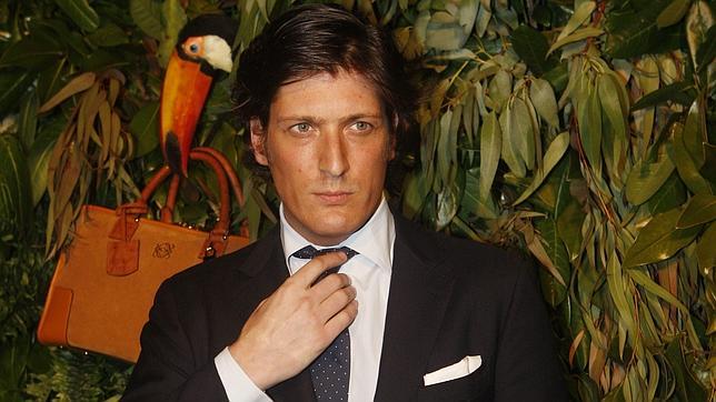 Luis de Medina(31 August 1980), the most handsome Spanish man
