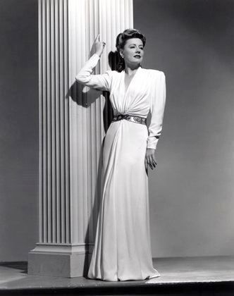 Irene Dunne elegant