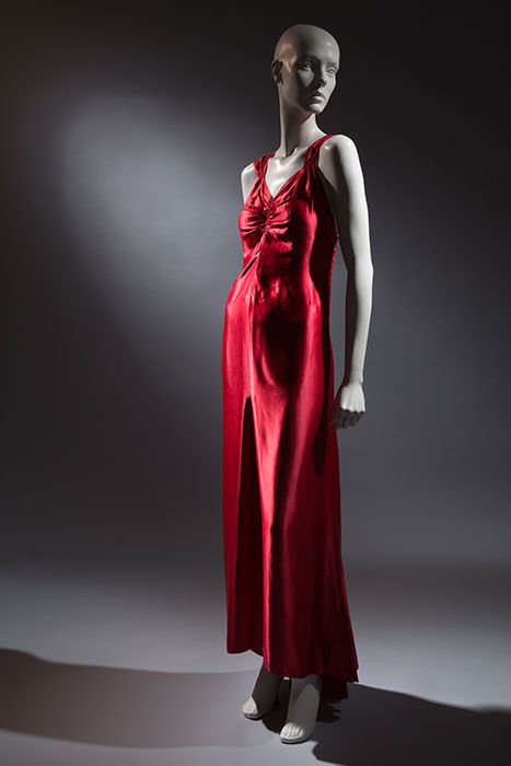 Augusta Bernard's elegant evening dress, 1933