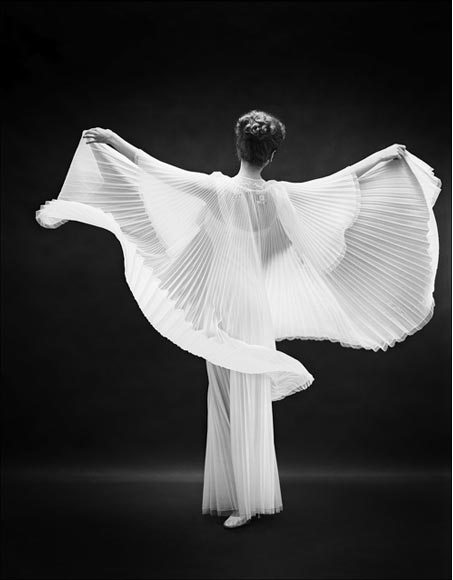 Timeless Grace, Vanity Fair, 1954, photo by Mark Shaw