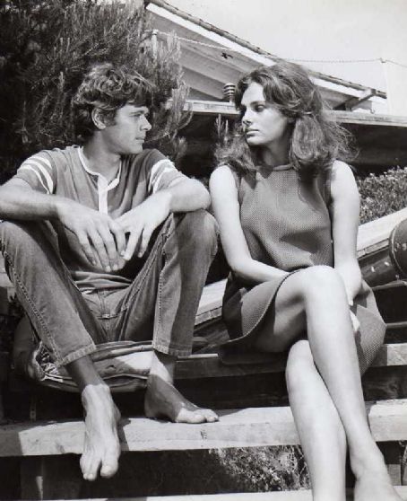 Jacqueline Besset with Michael Sarrazin