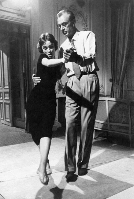 Audrey Hepburn's little black dresses in film Love in the afternoon, 1957