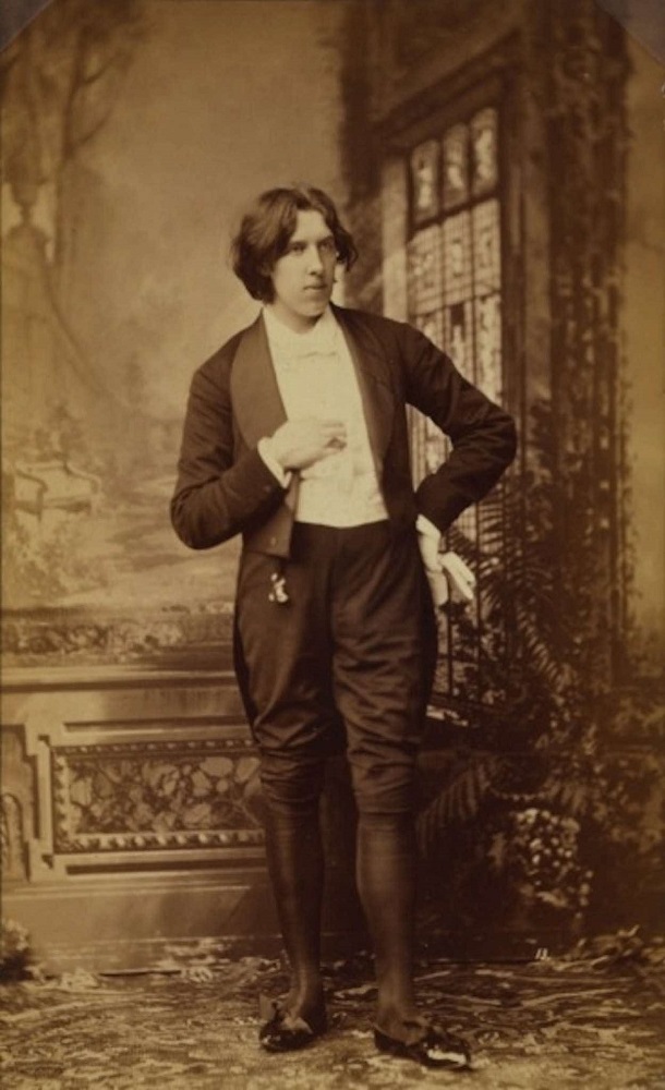 The most elegant writer Oscar Wilde wearing double breast suit
