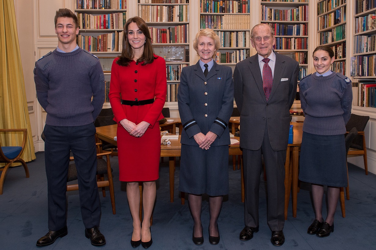 Kate Middleton Luisa Spagnoli red suit 16 December 2015 Christmas lunch at Buckingham Palace.