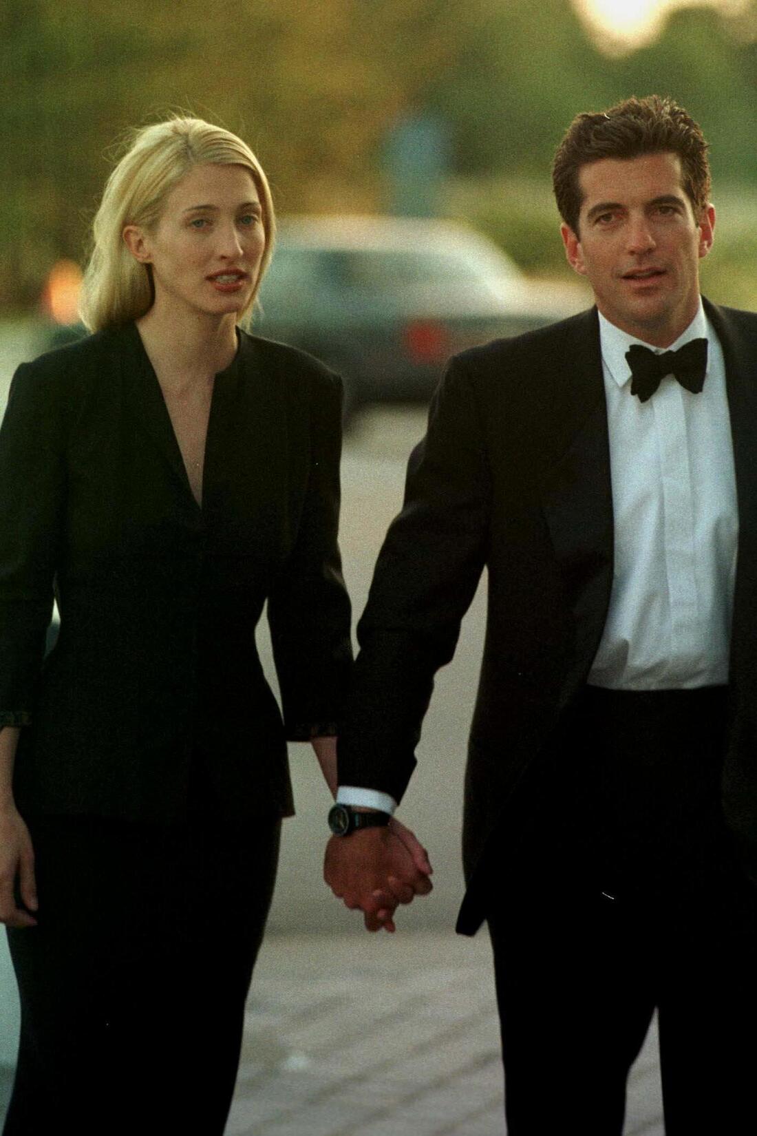 Carolyn Bessette-Kennedy and John F. Kennedy Jr., late 1990s.
