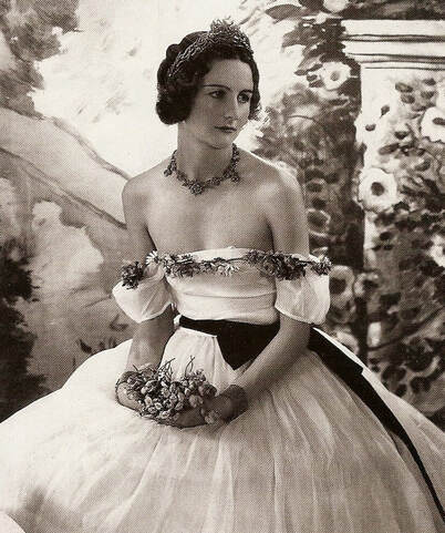 Nancy Mitford portait by Cecil Beaton, 1929