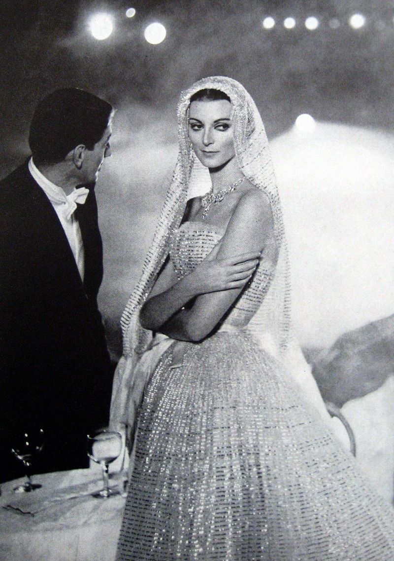 ​Carmen Dell'Orefice (born June 3, 1931), the oldest model in the world