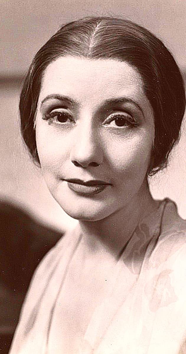 Lynn Fontanne (6 December 1887 – 30 July 1983), the theater actress who is forever young