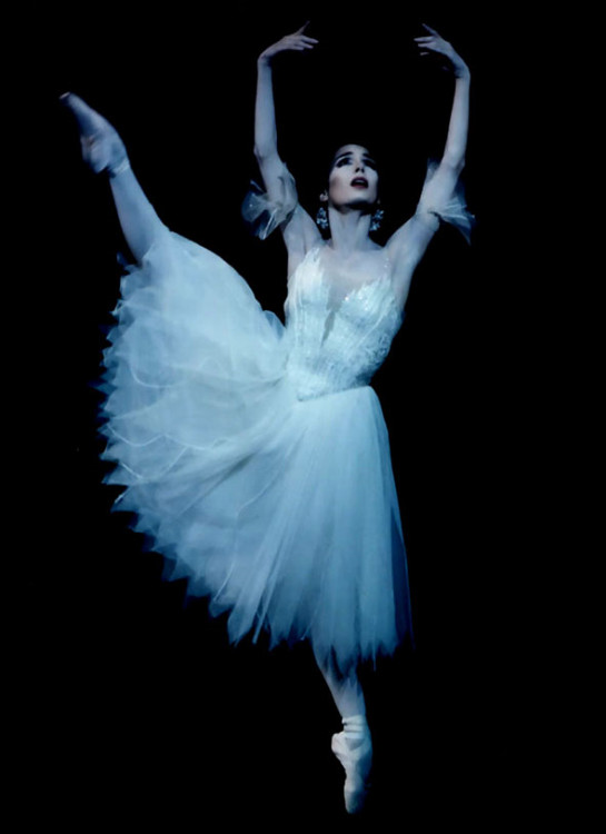 Tamara Rojo CBE(17 May 1974), Spanish ballerina, dancing Giselle