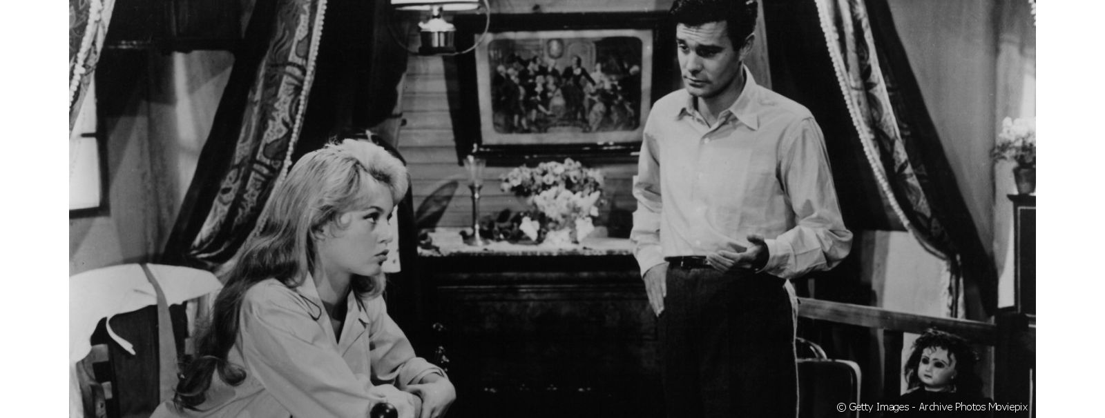 Louis Jourdan dans La mariée est trop belle avec Brigitte Bardo