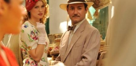 El tiempo entre costuras(tv series, 21 October 2013-20 January 2014)