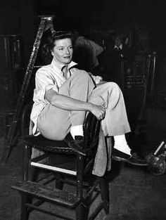 Elegant style icon wardrobe essentials: Kathrine Hepburn in white shirt