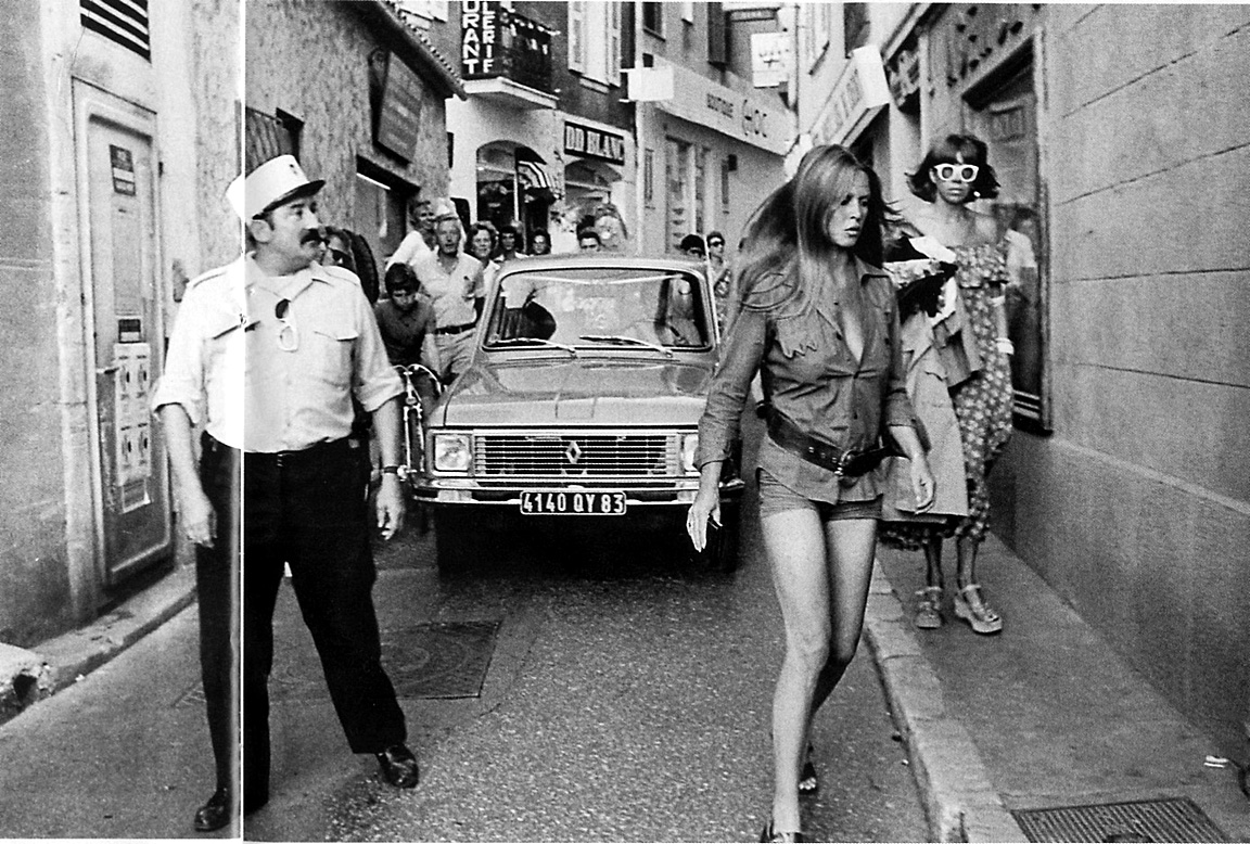 Elegant style icon wardrobe essentials: Brigitte Bardot in shorts, 1975