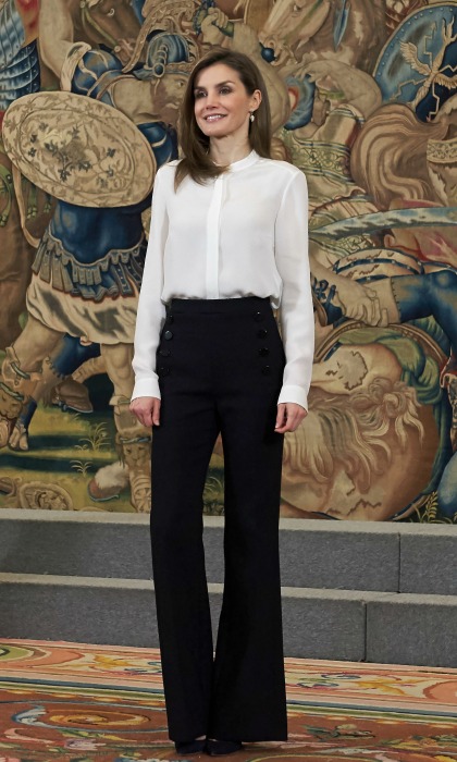 Elegant style icon wardrobe essentials: Queen Letizia of Spain in white shirt