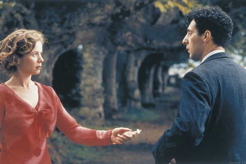 The Luzhin Defence(film, 2000) starring Emily Whatson and John Turturro