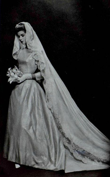​Jean Dessès, Robe de mariée