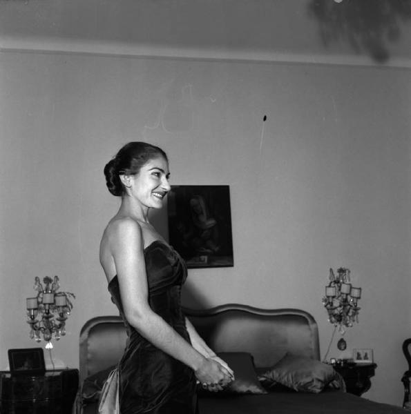 Elegant style icon wardrobe essentials: Maria Callas in black dress